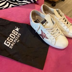 Golden Goose Superstars